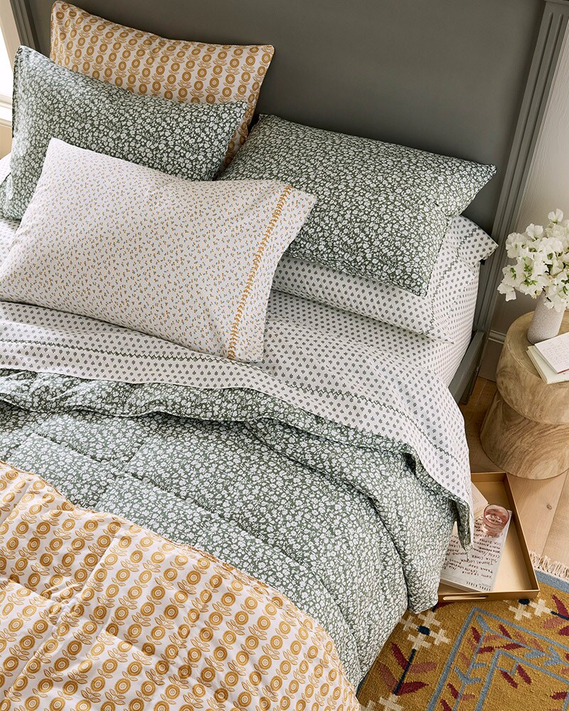 Garnet deals hill blankets